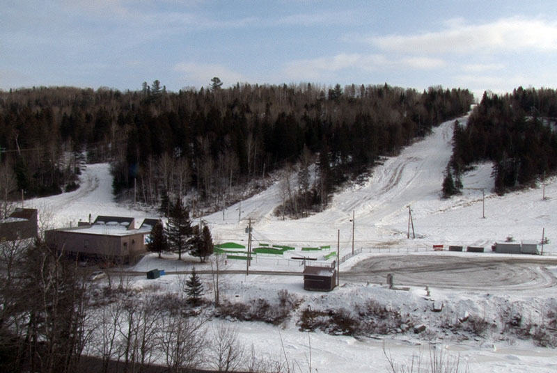 Un lent début de saison pour les centres de ski en région