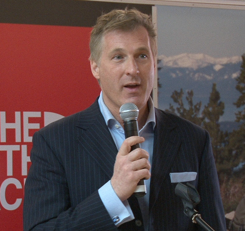 Maxime Bernier n'émettra pas de commentaire dans le dossier des entreprises en téléphonie