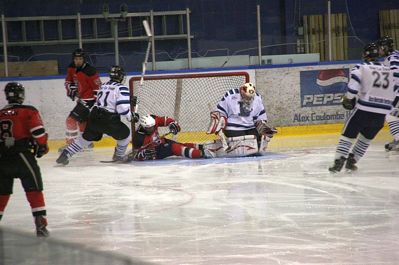 Le Cléri Sport termine la saison en force face aux Bulldogs