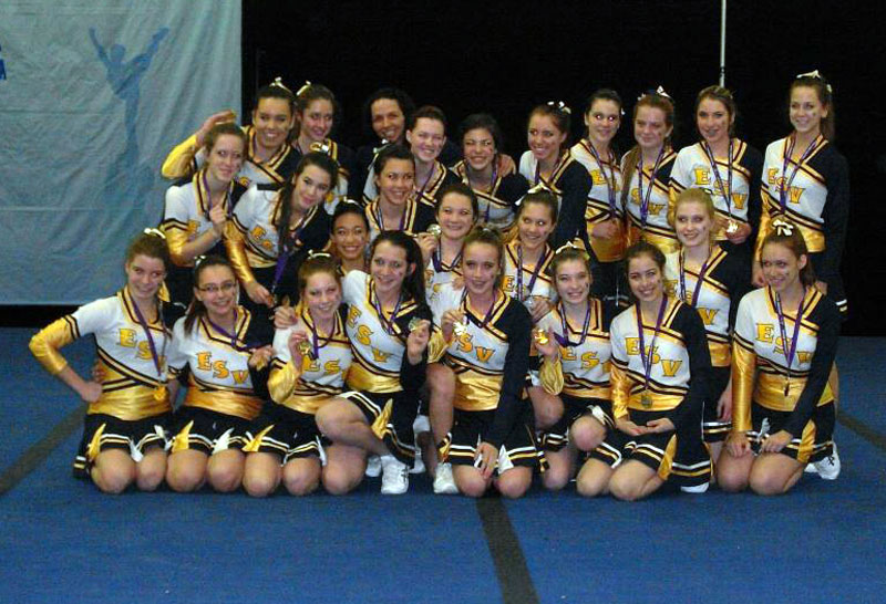 L’or pour les Panthères au championnat régional de cheerleading