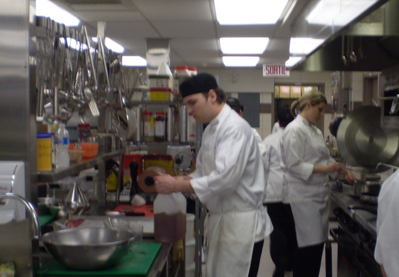Un souper gastronomique en préparation à Saint-Joseph