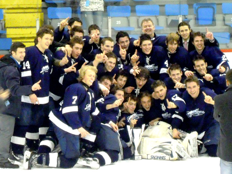 Les Dynamiques de Sainte-Foy remportent la finale de la Coupe Dynamique à Beauceville