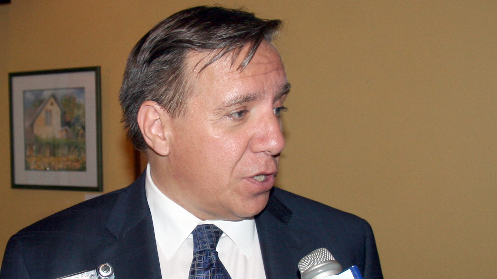 Legault veut que la province soit le « paradis des entrepreneurs »