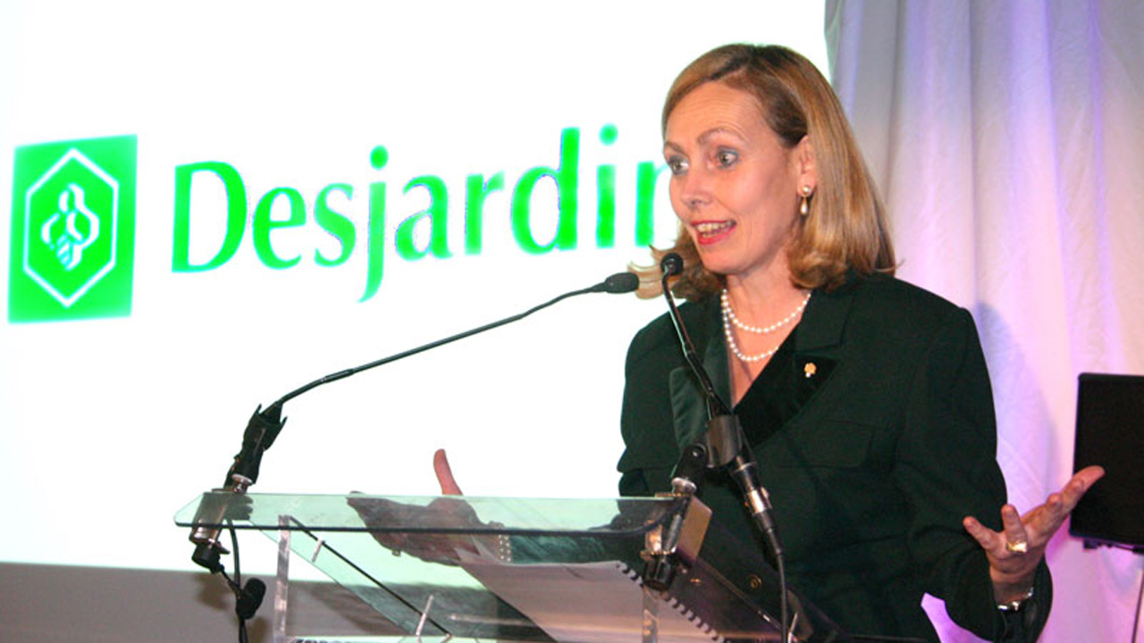 Monique F. Leroux parmi les nouveaux entrepreneurs-entraîneurs à l'EEB