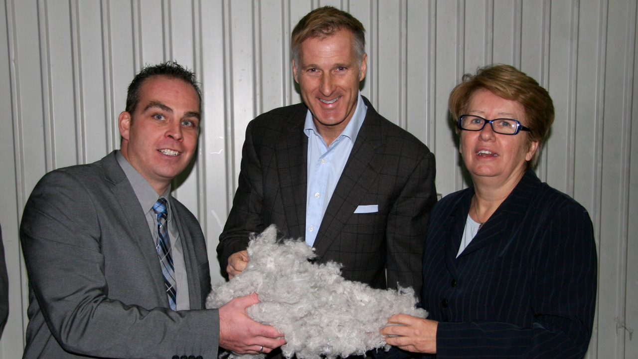 Les gouvernements appuient la revalorisation des fibres à Saint-Éphrem