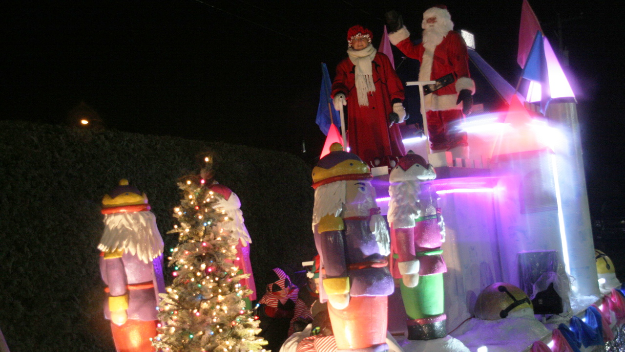 3e Défilé de Noël: Saint-Georges s'illumine