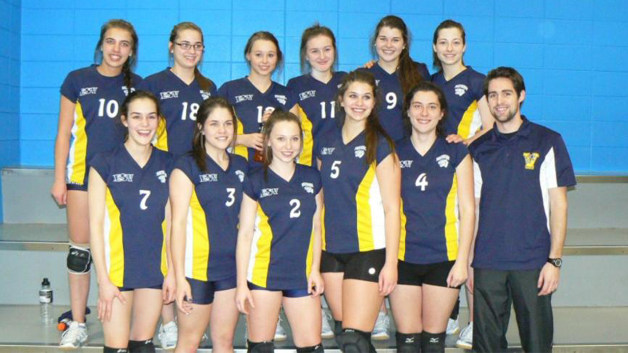 Volleyball féminin : les Panthères sur la bonne voie de défendre leur titre