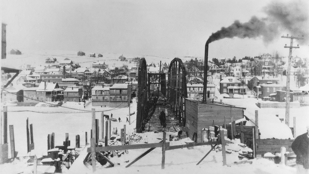 CONSTRUCTION DU 2e PONT DE FER, EN 1929