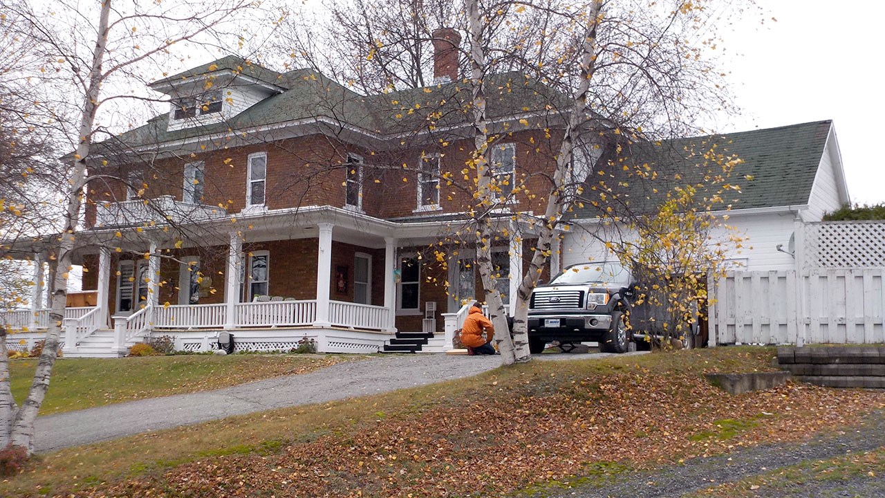 MAISON ANCESTRALE D'OLIVIER POULIN