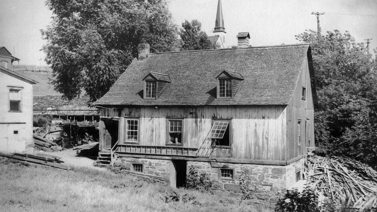 LE MOULIN BROCHU AU CENTRE-VILLE