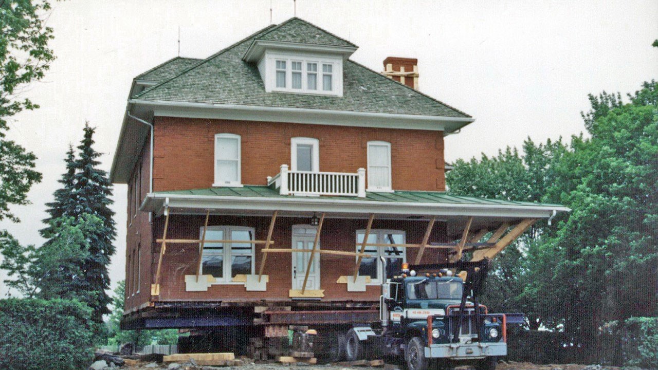 Où était la maison d'Édouard Lacroix?