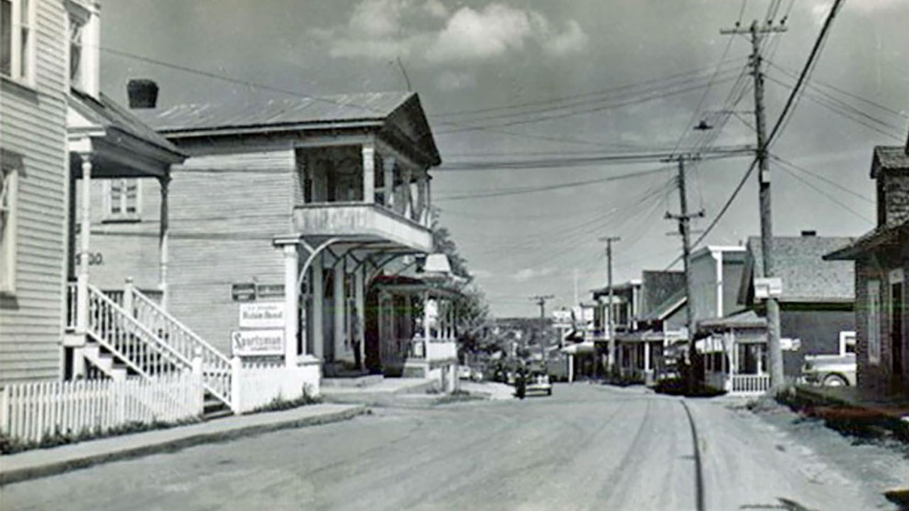 Le magasin J. E. Dulac et Fils des années '30