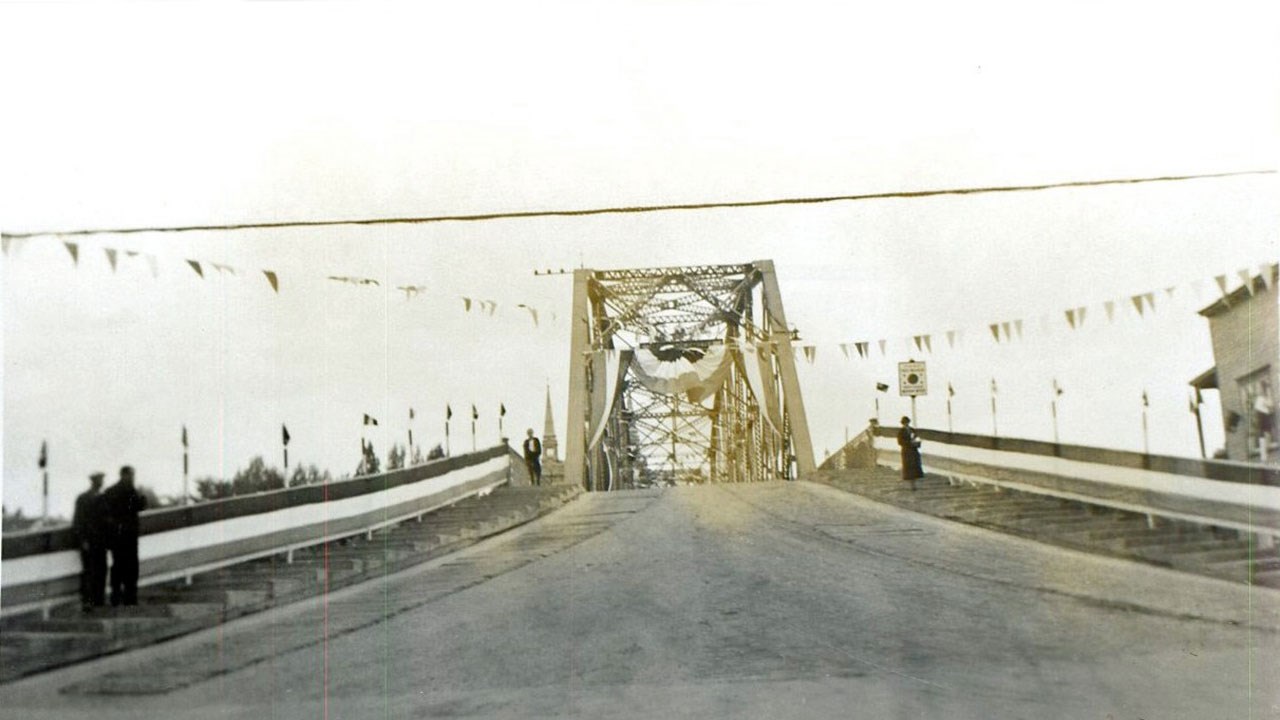 L'ancien pont de fer : souvenir inoubliable