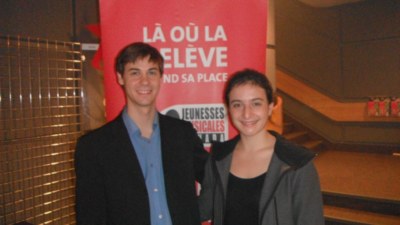 C’est le 6 octobre, à la salle Alphonse-Desjardins, qu’est monté sur scène le duo composé de Julie Hereish et de Michel-Alexandre Broekaert.