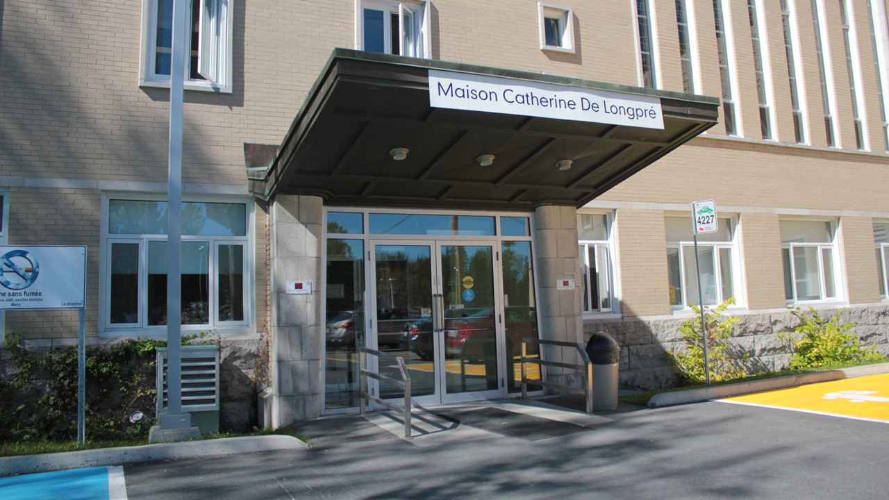 La Maison Catherine de Longpré, organisme communautaire sans but lucratif qui dispense des soins palliatifs dans la région.