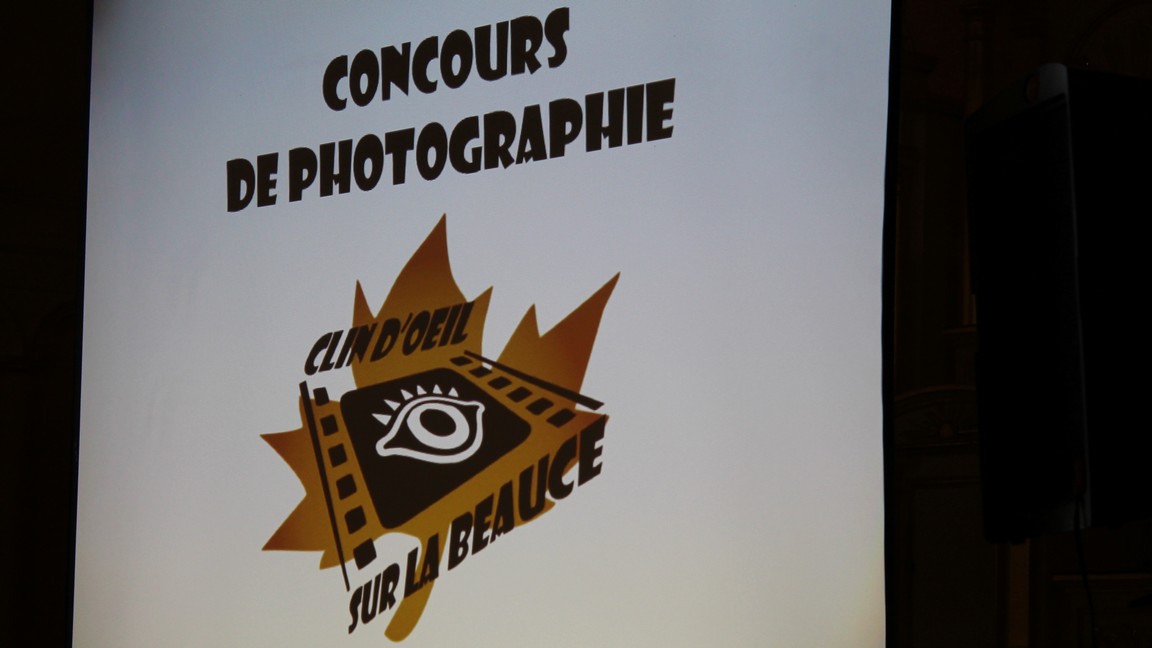Un diaporama avec toutes les photos soumises au jury a été présenté