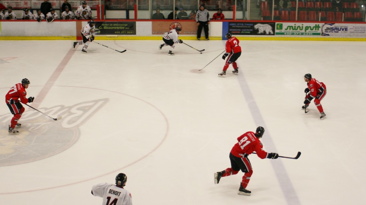 Le Cool FM ne semblait pas vouloir la victoire face aux Braves de Valleyfield
