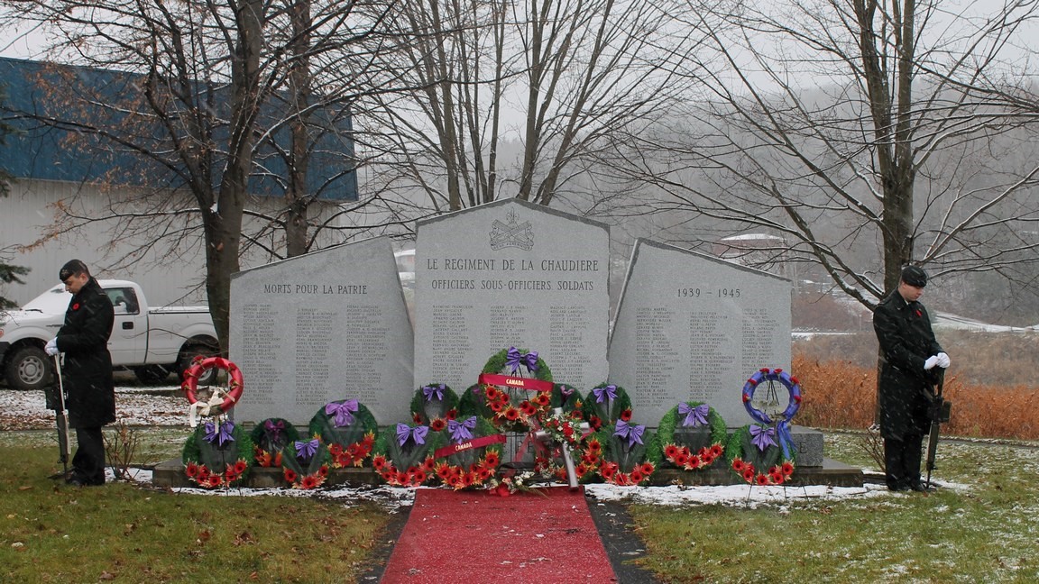 Jour du Souvenir: commémoration au Parc Mathieu à Beauceville
