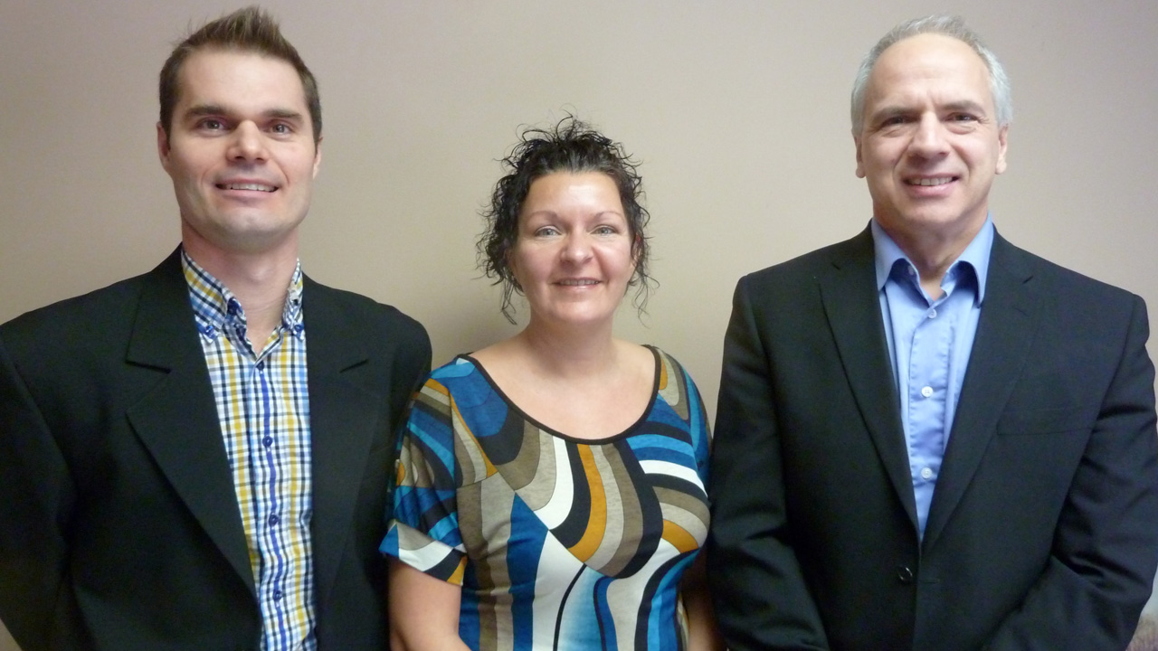 Benoit Richard, conseiller en recrutement, Nathalie Poulin, conseillère en ressources humaines, et Sylvain Bonneau, directeur général de Passeport travail de Beauce.