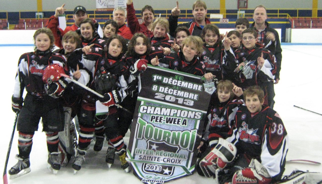L'équipe du Garaga de Saint-Georges Pee-Wee A1 a remporté les grands honneurs au Tournoi de Sainte-Croix de Lotbinière qui se déroulait sur 2 fins de semaine, soit du 1er au 8 décembre 2013 dernier.