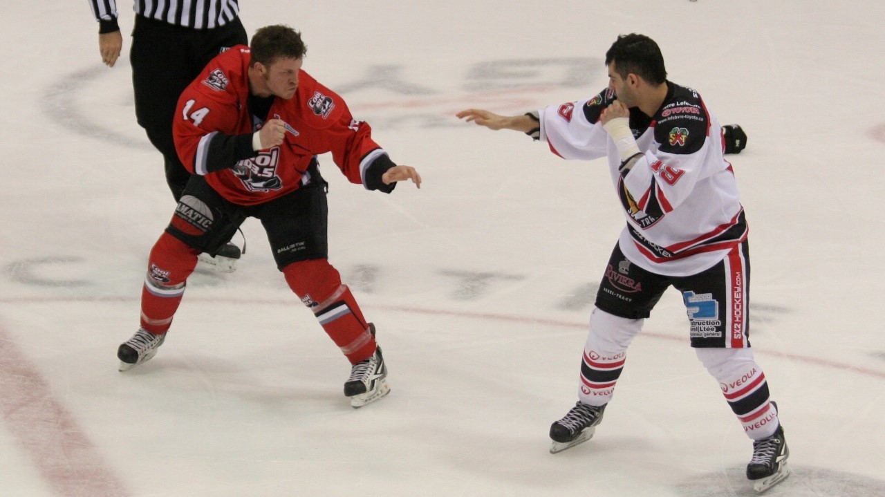 Cody Doucette s'est mesuré à Guillaume Coudé-Tremblay.