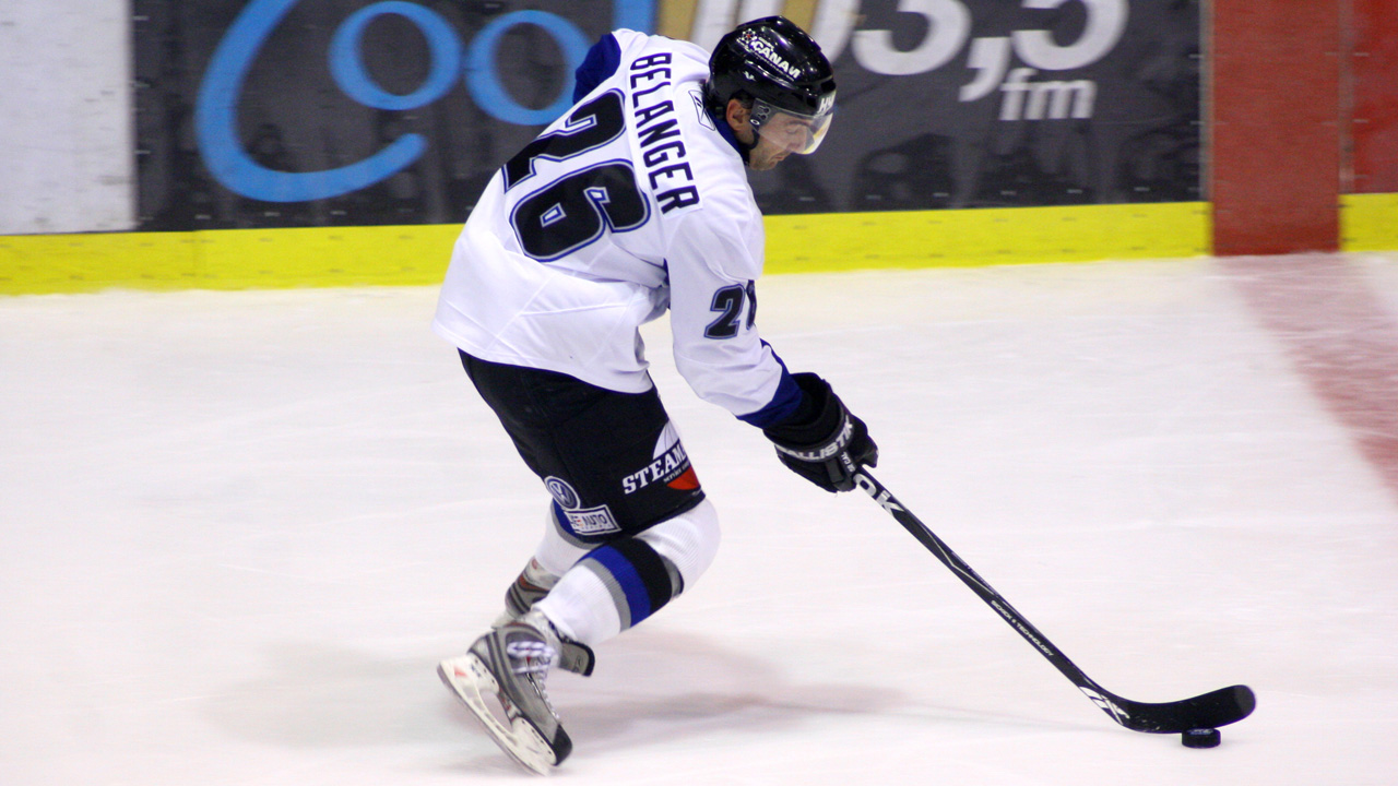 Jesse Bélanger accroche ses patins