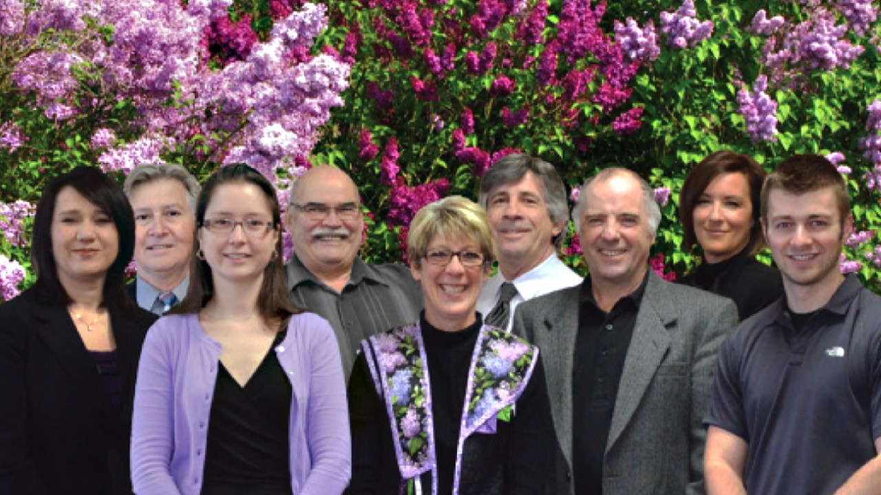 De gauche à droite: Chantal Rancourt, René-Yves Desjardins, Sophie Mercier, Guy-Paul Côté (vice-président), Claire Fouquet (secrétaire-trésorière), Marcel Drouin, Christian St-Pierre (président), Sylvie Labrosse et Bertrand Bergeron.