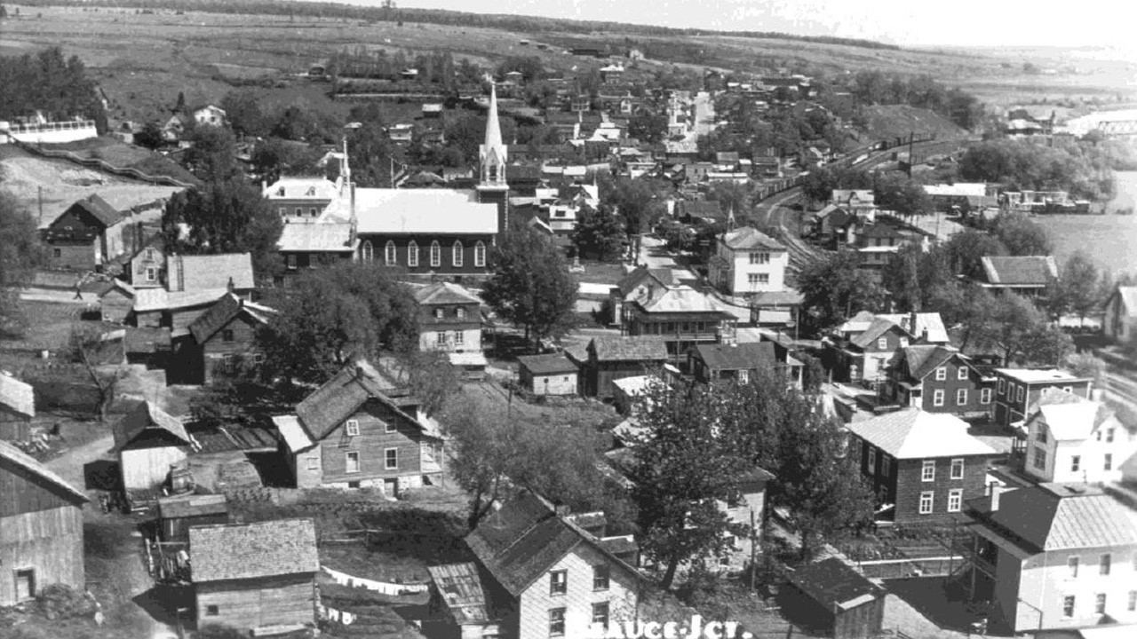 Une photo du village il y a de cela plusieurs dizaines d'années.