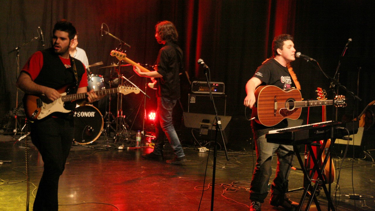 Thomas Argouin et son orchestre étaient chargés de la première partie.