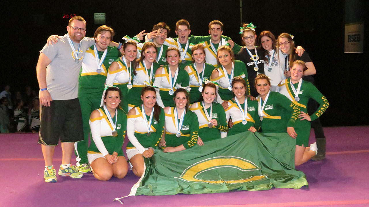 Une médaille d'argent pour les Condors en cheerleading.