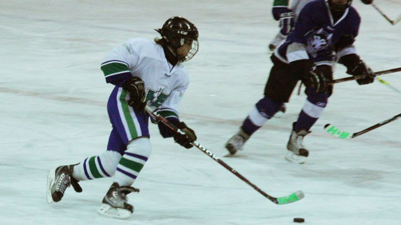 Un don pour favoriser la pratique du hockey.