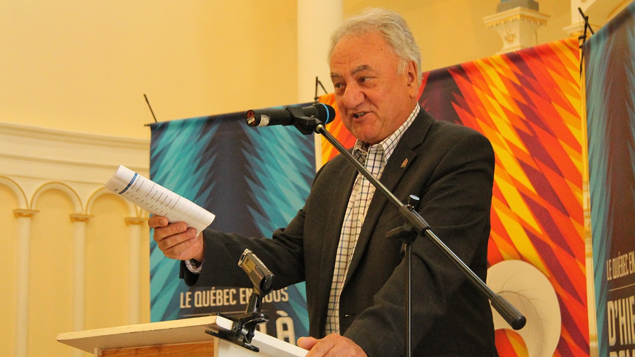 Le maire François Fecteau