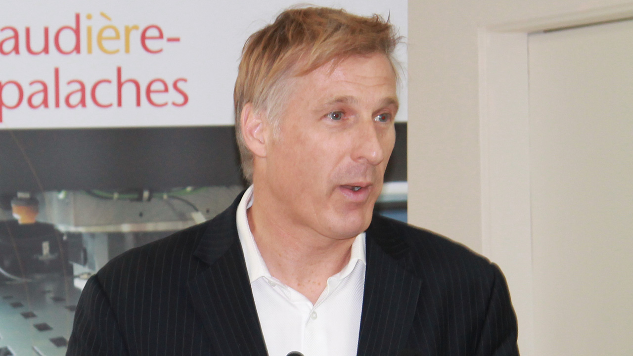 Protection des cours d’eau : Maxime Bernier accuse le NPD de faire de la désinformation