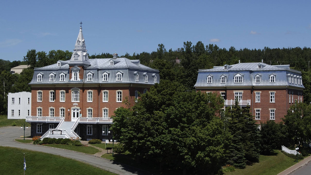 L'ensemble institutionnel de Saint-Joseph.