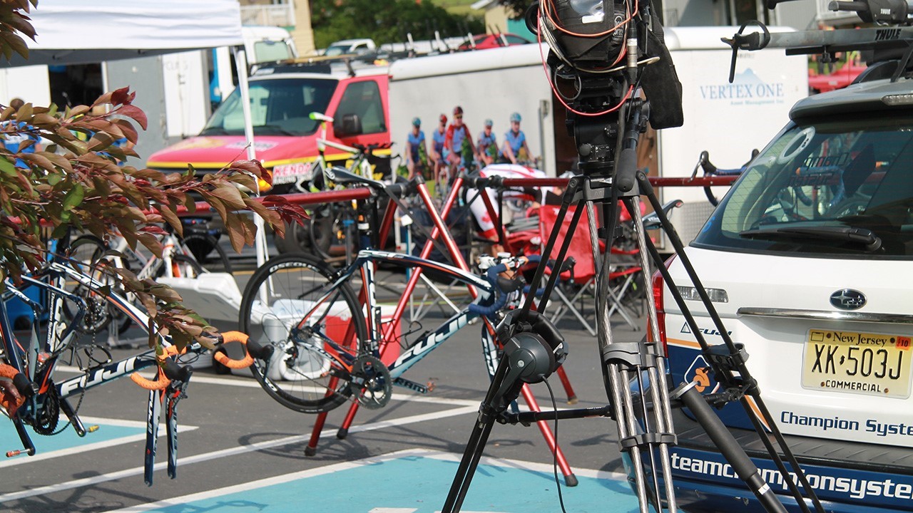 Les caméras sont tournés vers l'équipe canadienne au Tour de Beauce.