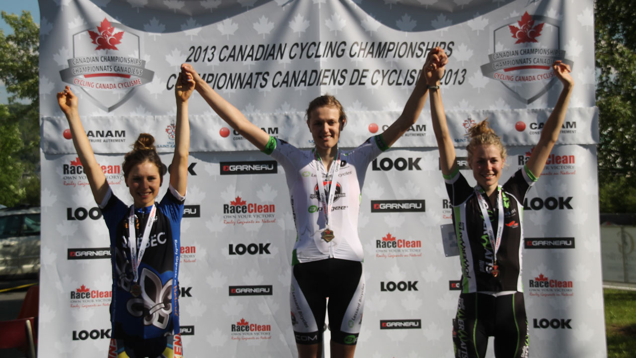 Les trois meilleures cyclistes de 23 ans et moins.