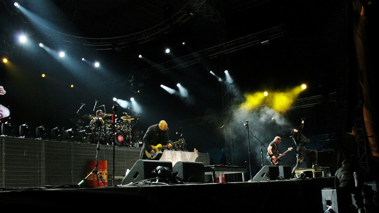 Une solide performance de la formation canadienne Three Days Grace