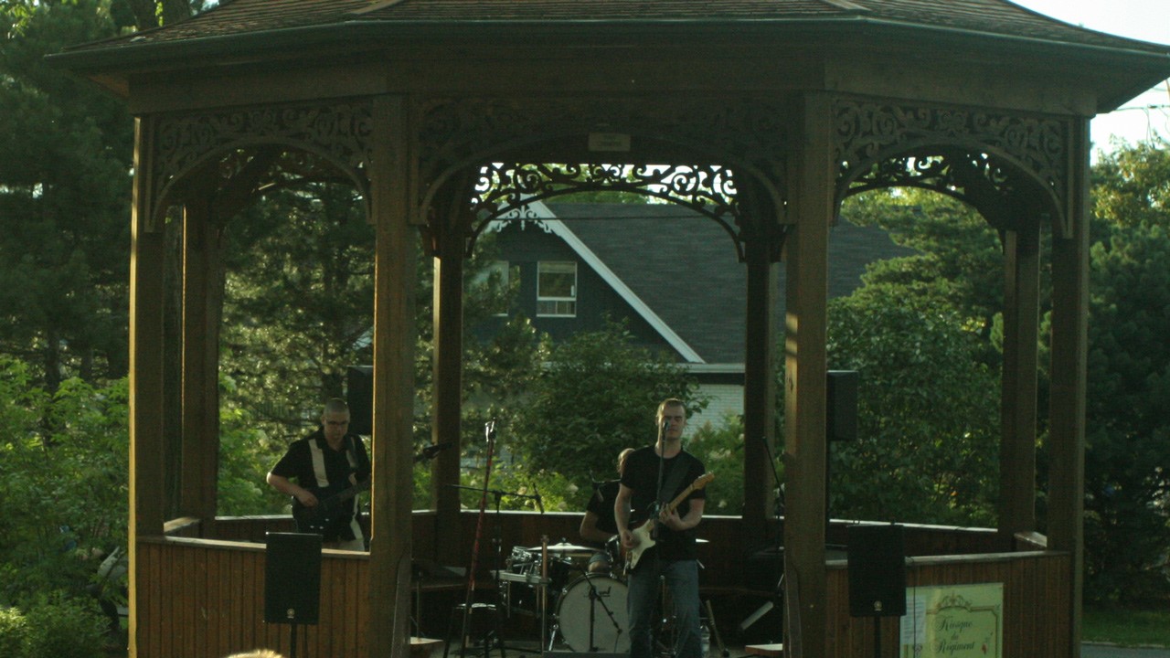 Olivier Turcotte (basse), Nicolas Champagne (guitare), Philippe Veilleux (drum)