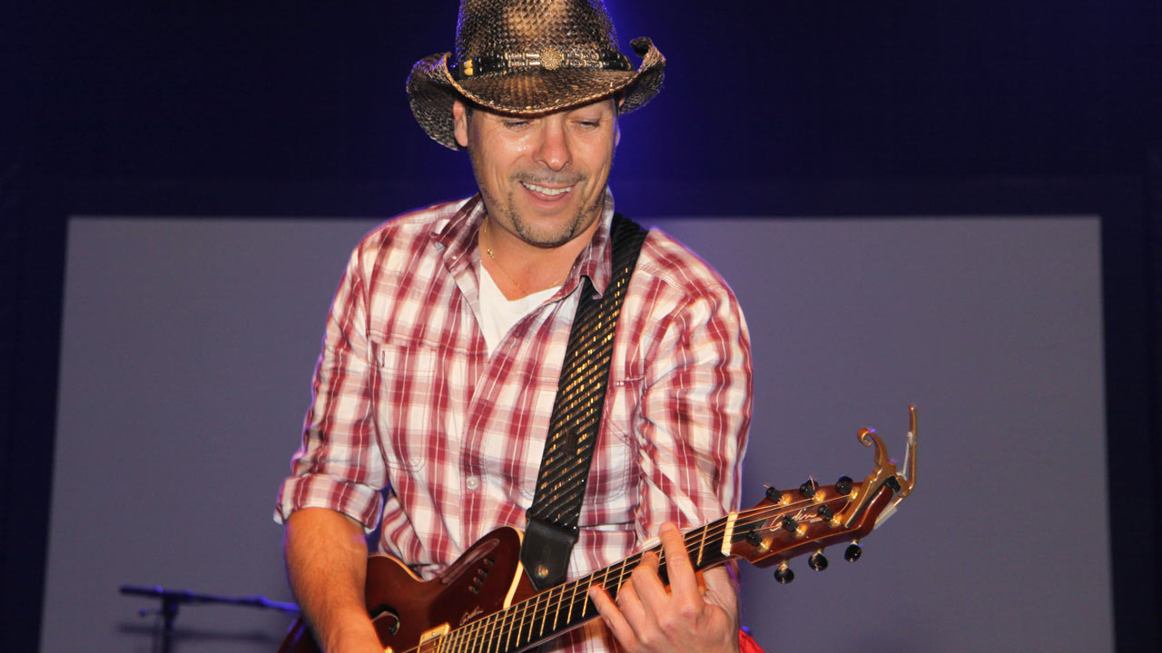 Gill et Gang Goes Country
