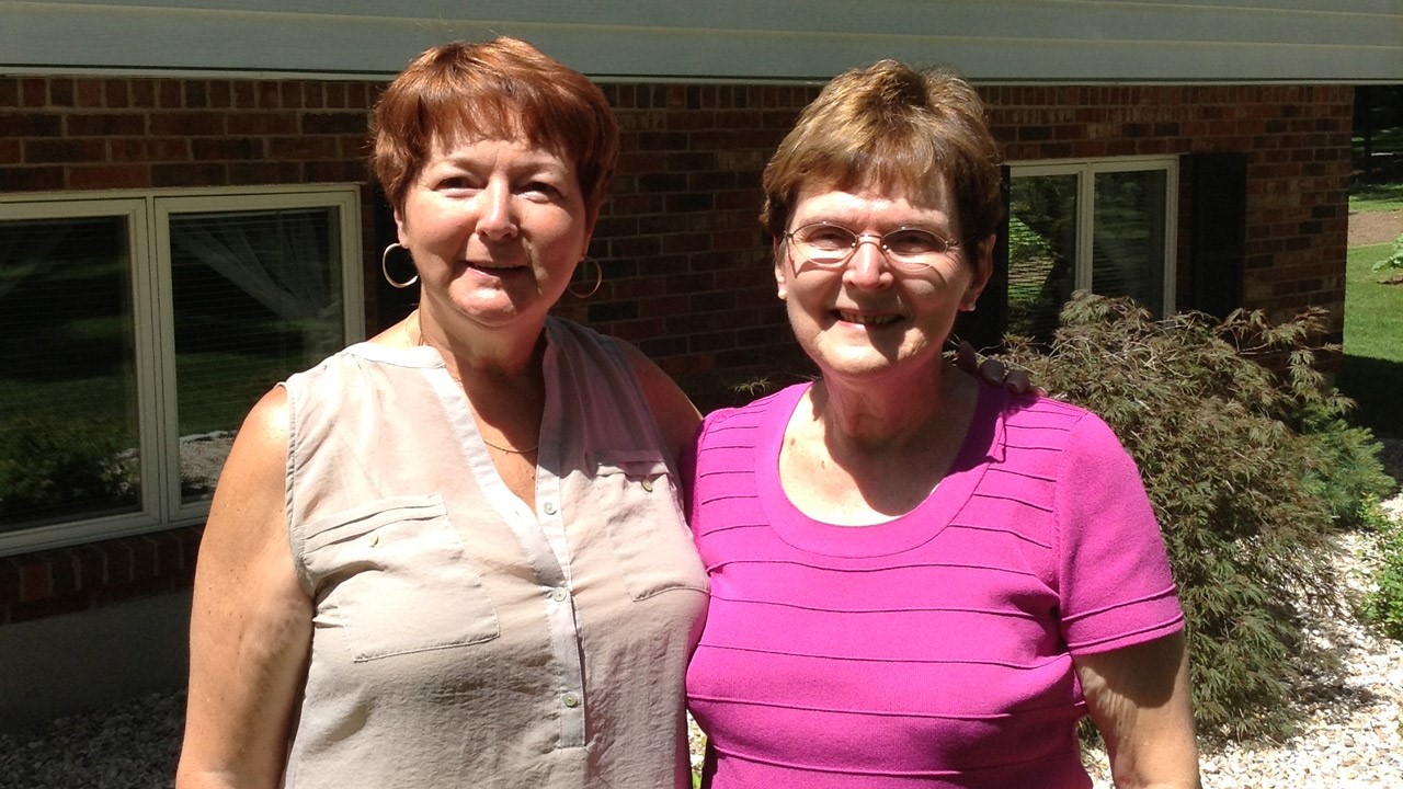 Hélène Drouin-Labrecque et sa soeur Odette Drouin-Manning ont participé à la création du Jour des Canadiens français, au Connecticut..