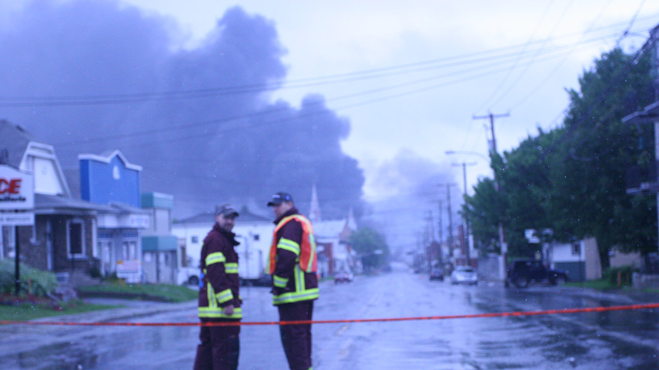 Tragédie à Mégantic: les citoyens impuissants