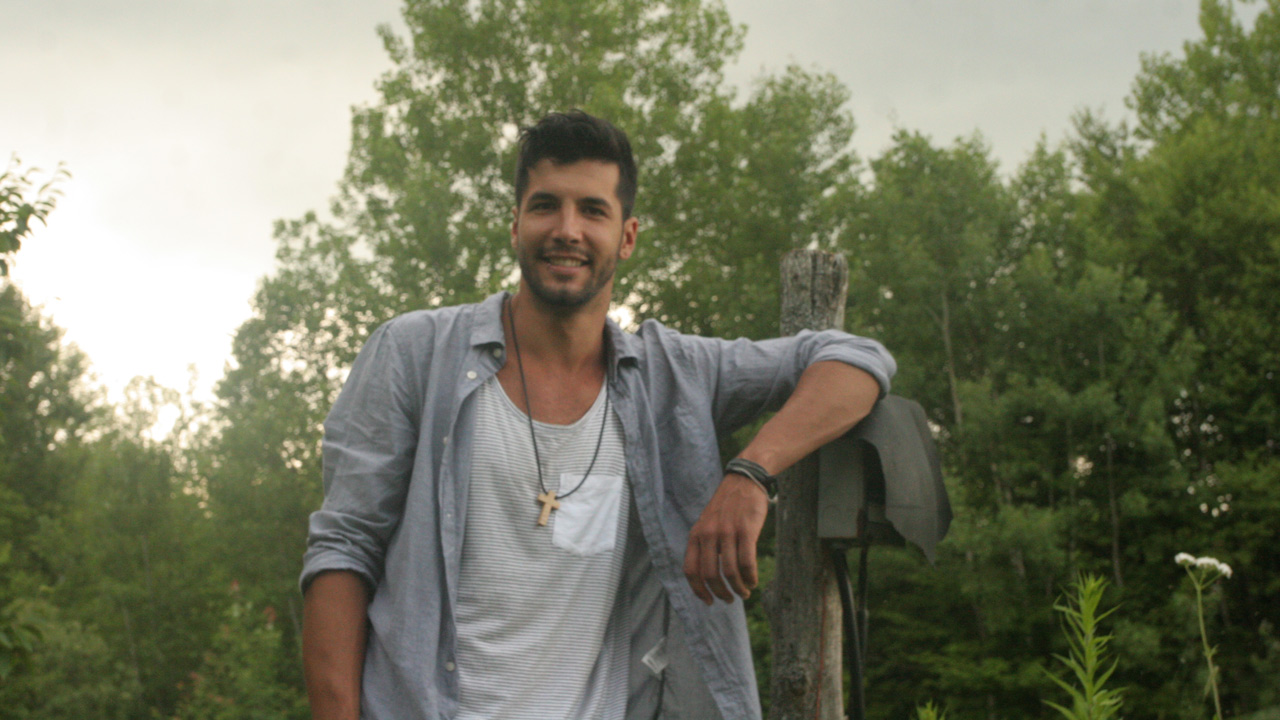 Lawrence Castera, guitariste du groupe Automat, est heureux d'être de retour en Beauce: «Des champs, perdus dans le bois, c'est parfait pour composer en toute tranquillité.»