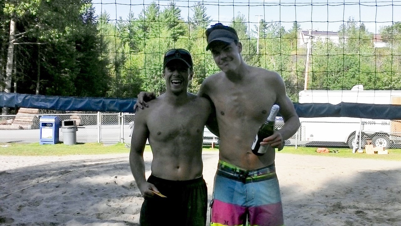 Hubert Poirier et Françis Rodrigue ont gagné le 2 contre 2 masculin