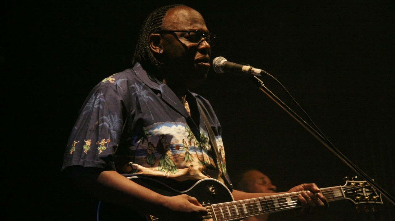 Joe Louis Walker est un incontournable du blues