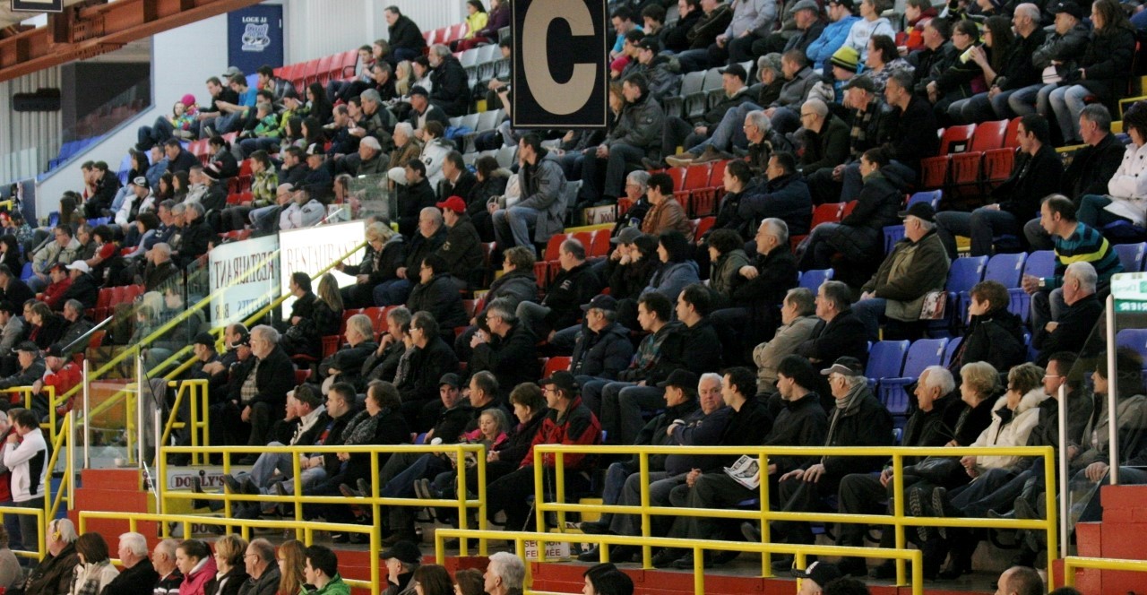 Hier soir, les partisans assistaient, peut-être, au dernier match du Cool FM 103,5 de Saint-Georges au Centre sportif Lacroix-Dutil.