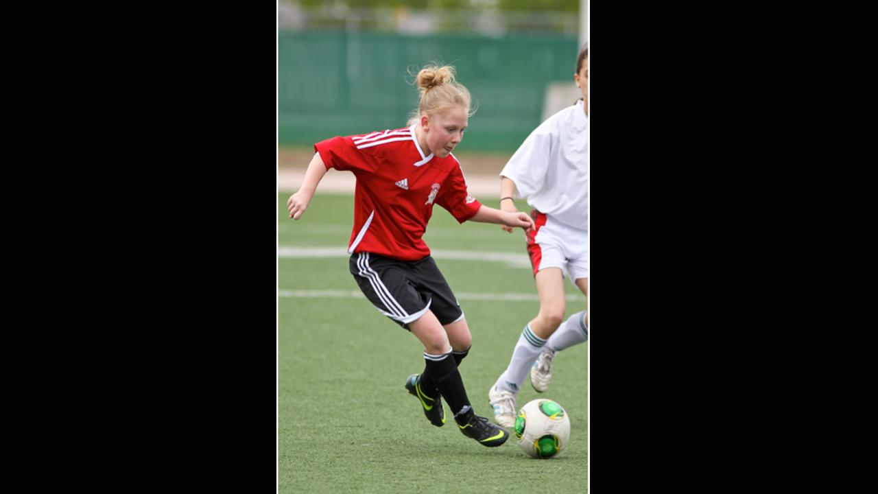 Émilie Gilbert, de Saint-Georges, a été sélectionnée pour  participer au England tour 2014 de l’Académie de Soccer Pro-Foot. 