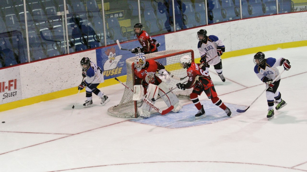 Le Tournoi provincial de hockey Bantam Centre Hi-Fi de Saint-Georges s'est mis en branle
