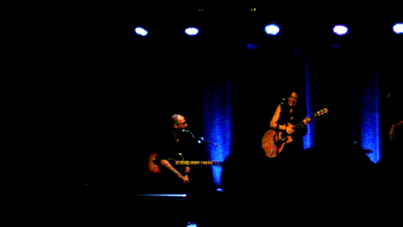 Les Beaucerons succombent au charme de la chanteuse Alejandra Ribera 