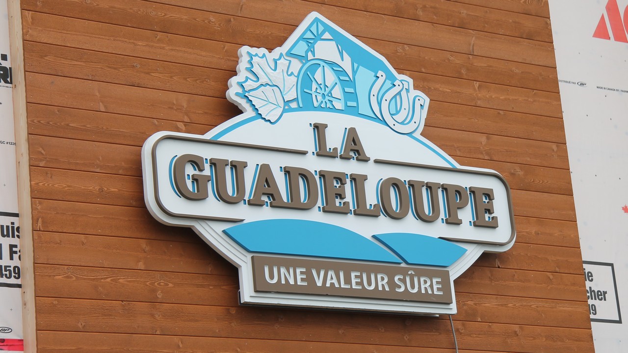 Inauguration du nouvel Hôtel de Ville à La Guadeloupe