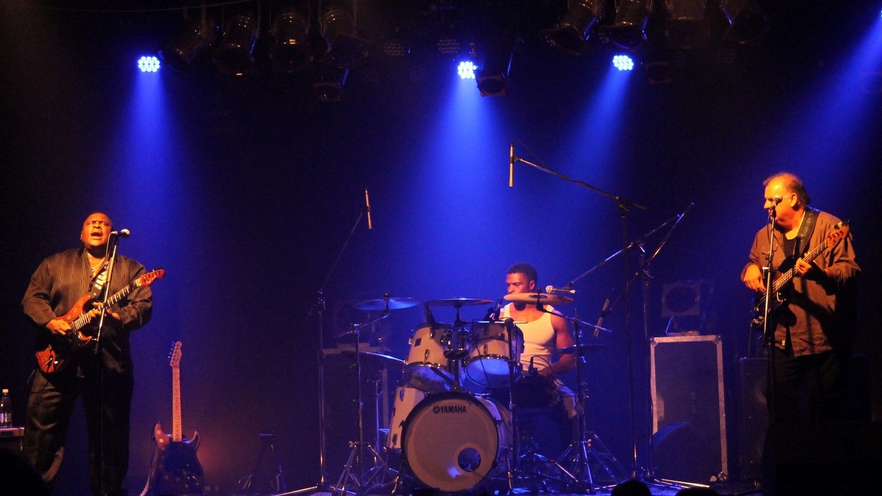 Le Carson Downey Band était de passage à Saint-Georges ce vendredi 21 novembre.